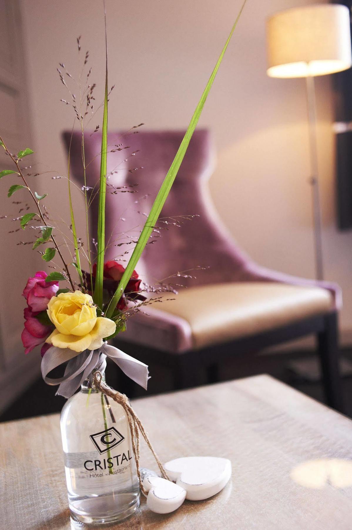 Cristal Hotel Restaurant - Logis Hotels โซมูร์ ภายนอก รูปภาพ
